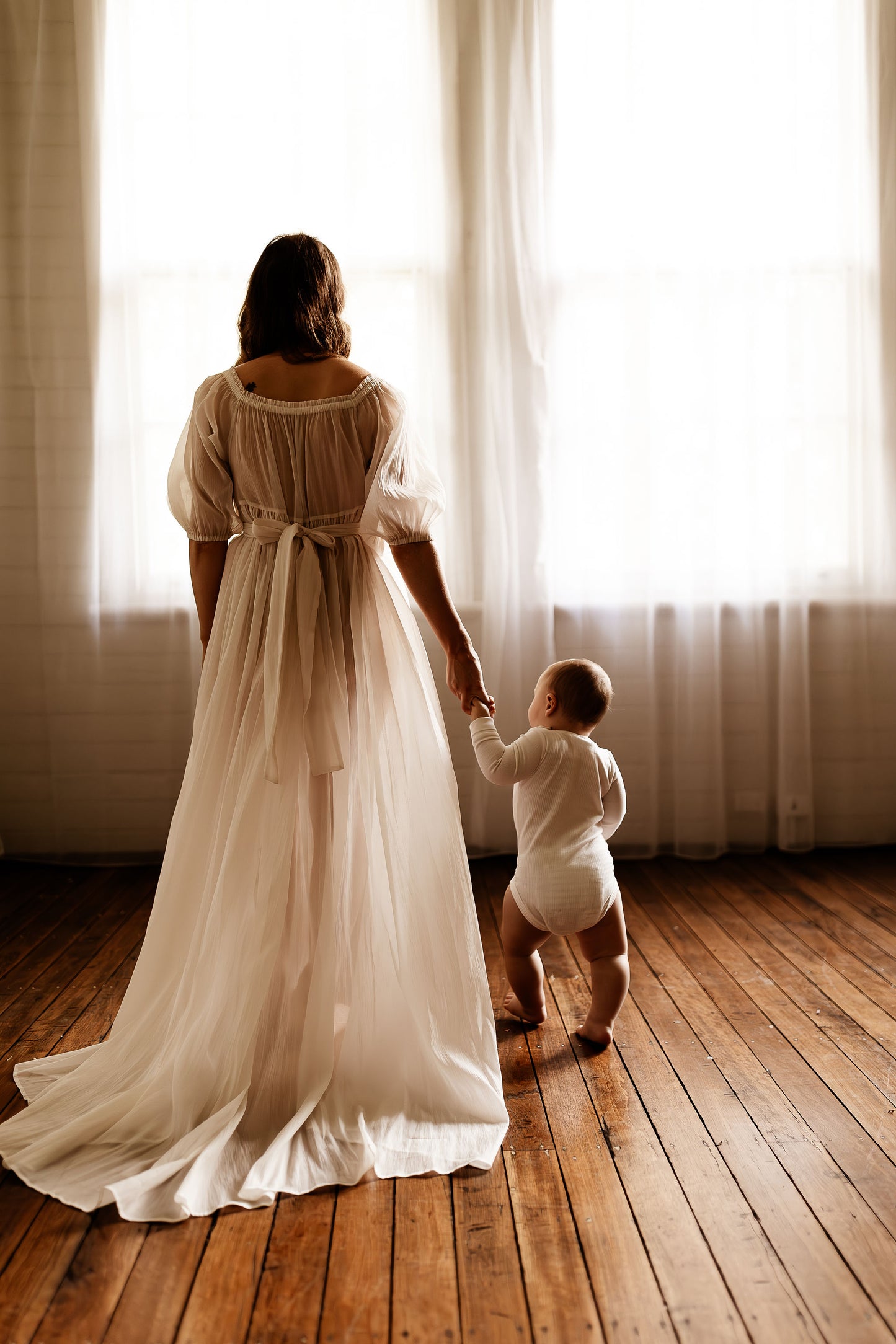 Illoura Gown - Co & Ry
